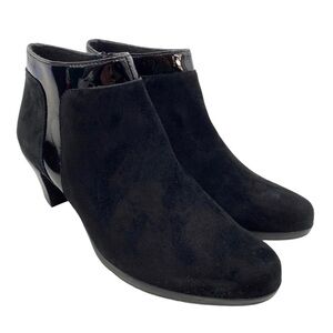 Munro Hope Women's Black Leather w/patent trim Ankle Boots 7.5. NWOT
